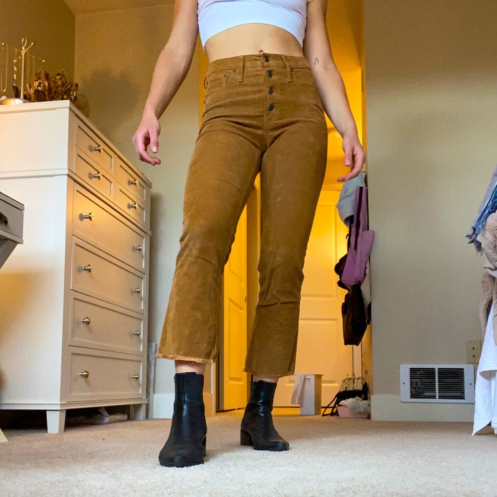 Madewell | 26 | Cali Demi-Boot Corduroy Pant